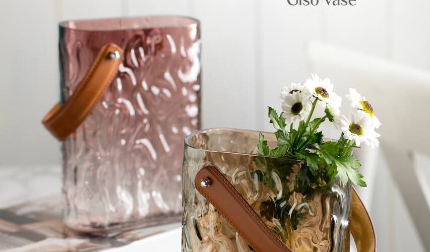 گلدان شیشه ای گیسو 